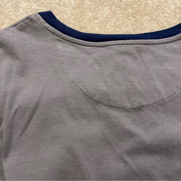 Disney Parks Shirt Adult Extra Large Gray Blue Pocket Graphics Crew Neck Mens - Picture 10 of 10